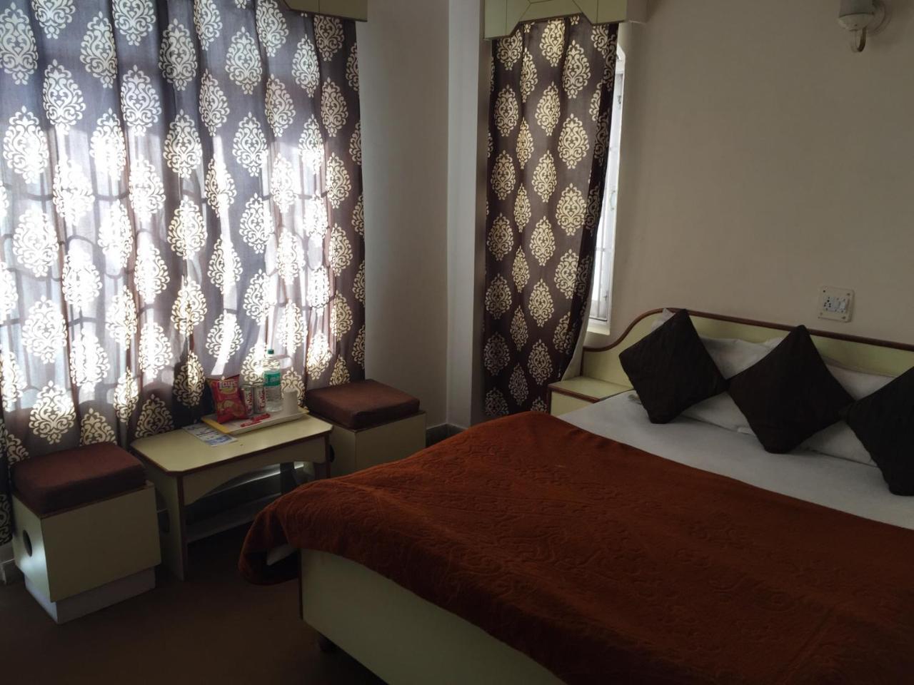 Hotel Lotus Simlá Kültér fotó